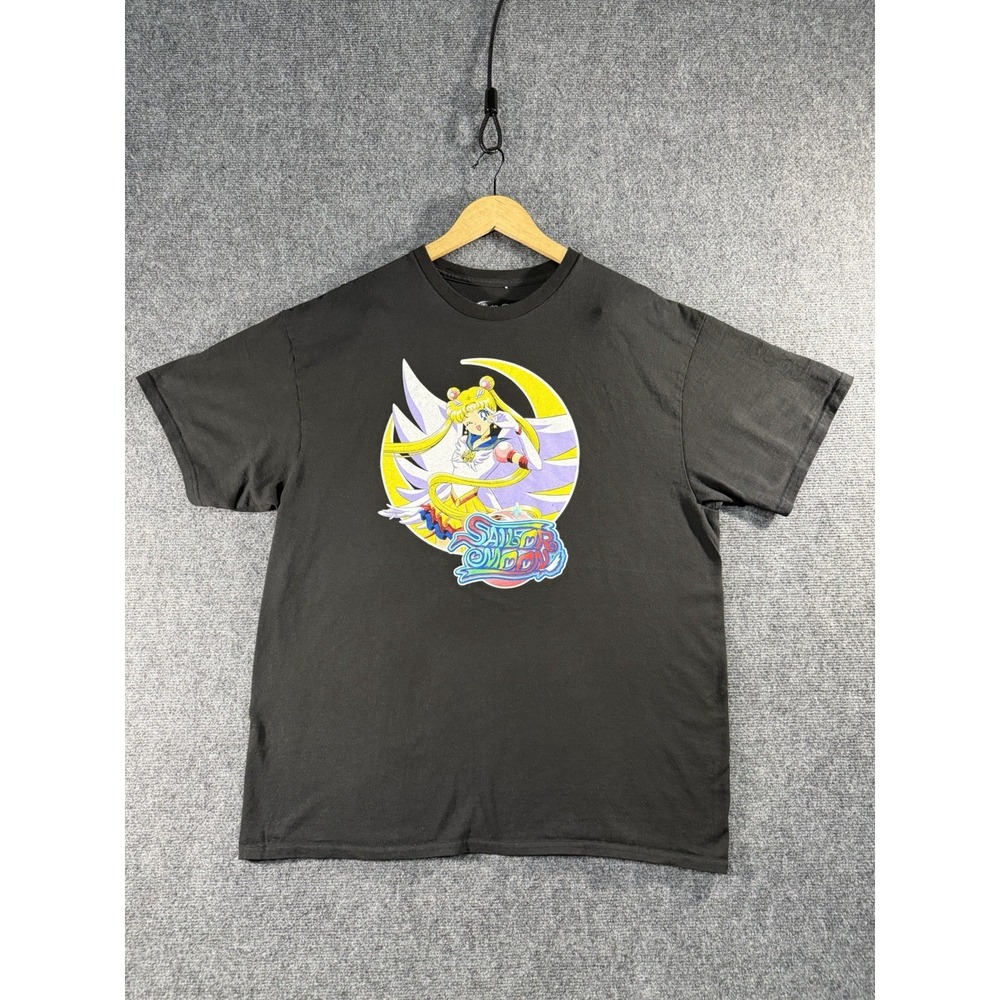 Sailor Moon Anime Black Tee Shirt Vintage Style Crewneck XL Men Or Womens